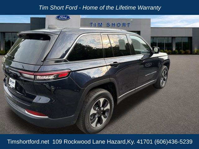 Used 2022 Jeep Grand Cherokee Limited 4xe w/ Luxury Tech Group II AWD/4WD image 6