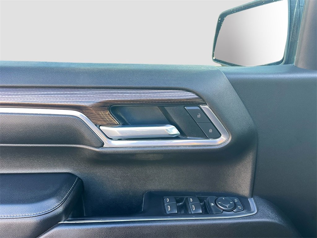 Used 2022 Chevrolet Silverado 1500 RST image 8