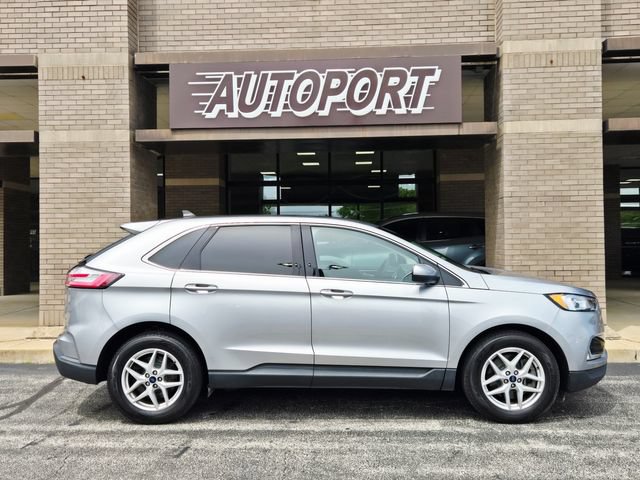 Used 2021 Ford Edge SEL w/ Convenience Package AWD/4WD image 4