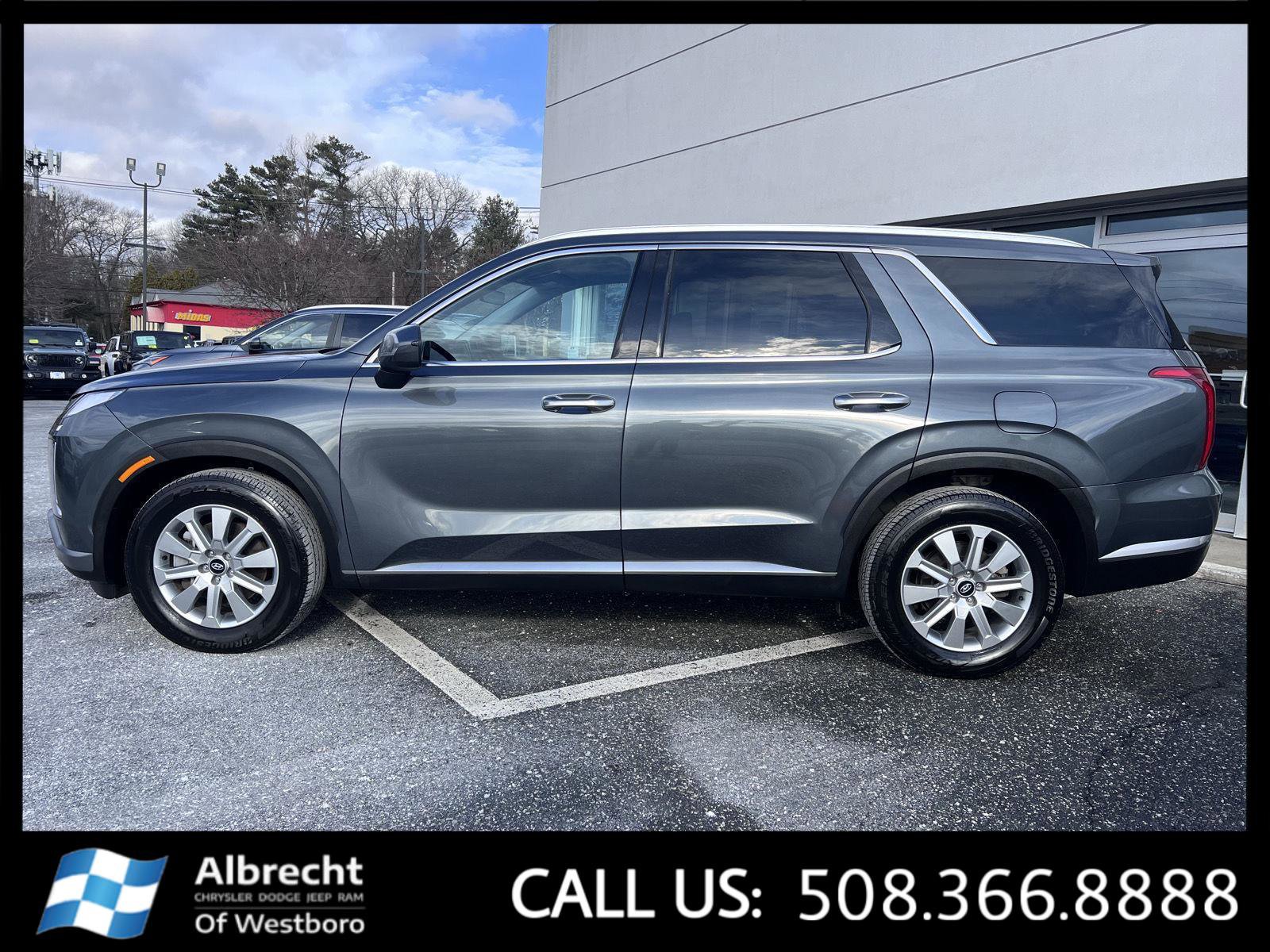 Used 2025 Hyundai Palisade SEL AWD/4WD image 2