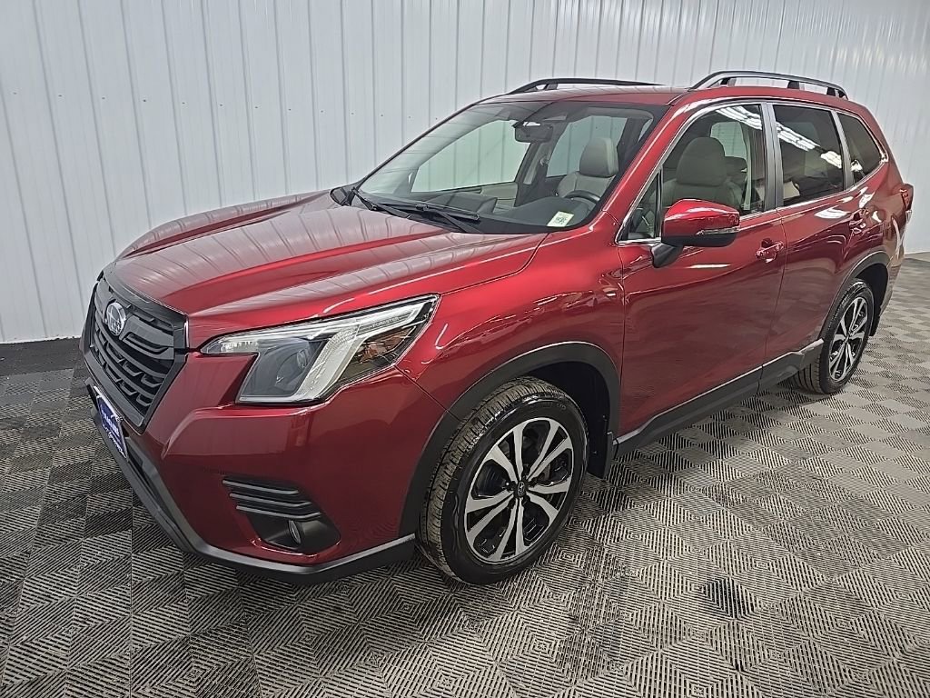 Used 2022 Subaru Forester Limited image 8