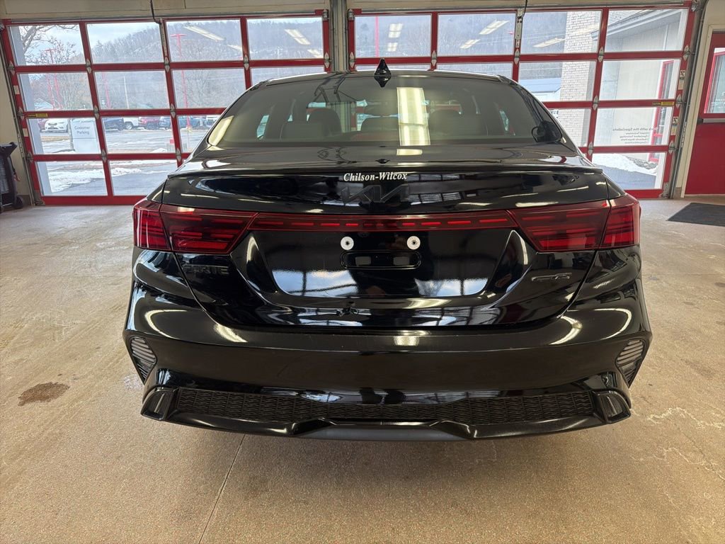 Used 2024 Kia Forte GT-Line w/ GT-Line Premium Package image 24