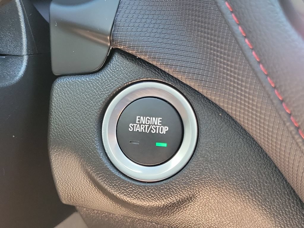 Used 2023 Chevrolet Equinox RS FWD image 12