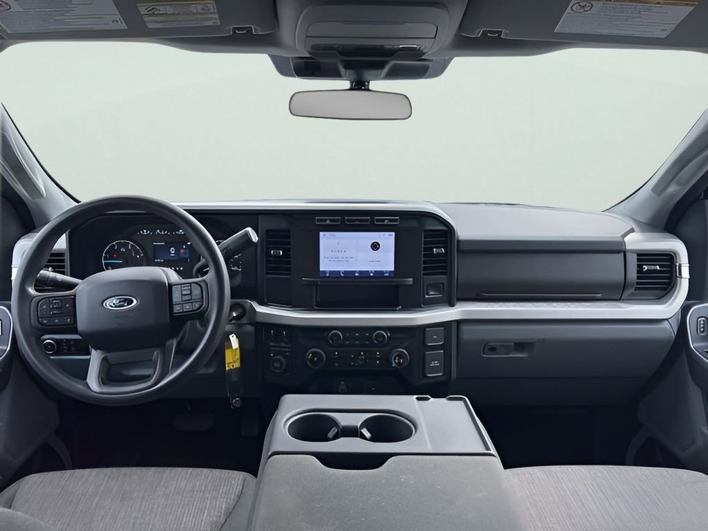 Used 2024 Ford F250 XLT image 13