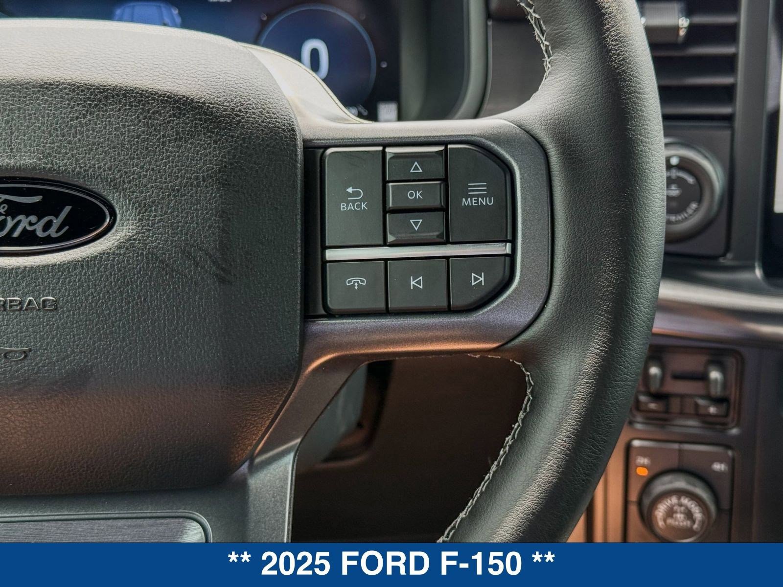 New 2025 Ford F150 Lariat w/ Equipment Group 501A Mid image 27