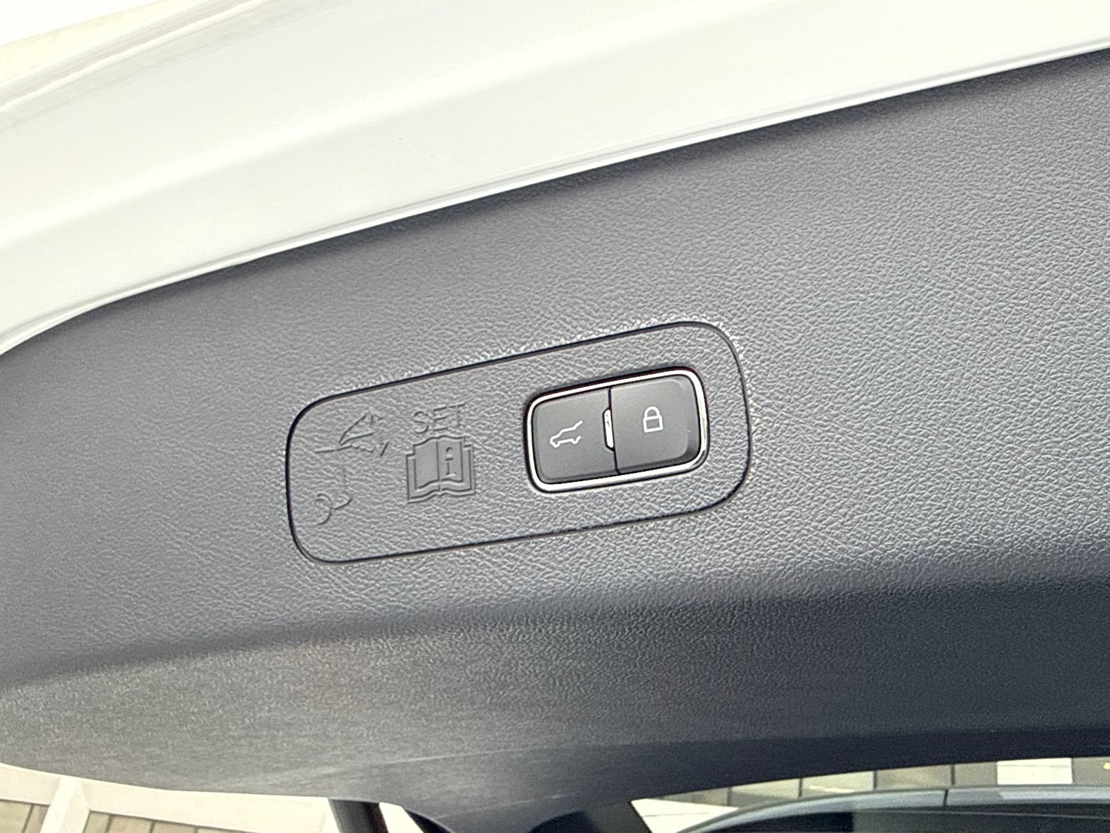 New 2025 Lincoln Aviator Black Label w/ Black Label Special Edition AWD/4WD image 14