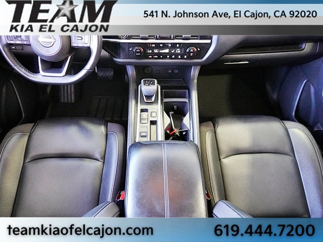 Used 2024 Nissan Pathfinder SL FWD image 24