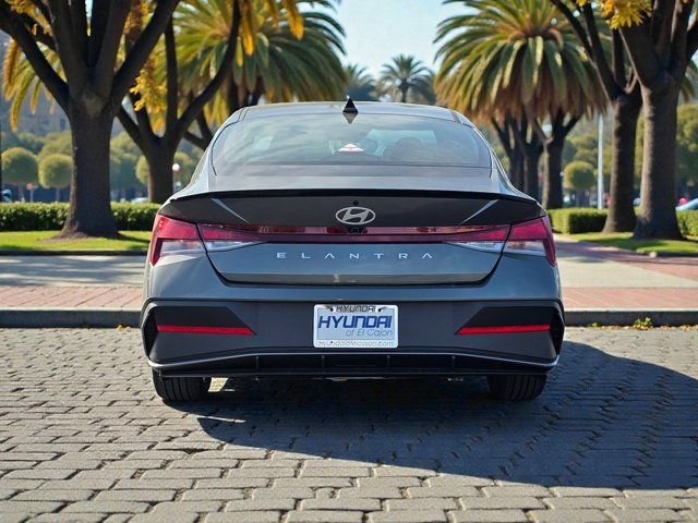 New 2026 Hyundai Elantra Sport FWD image 6