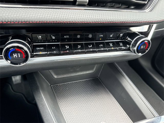 New 2026 Chevrolet Equinox RS w/ Convenience Package III image 19