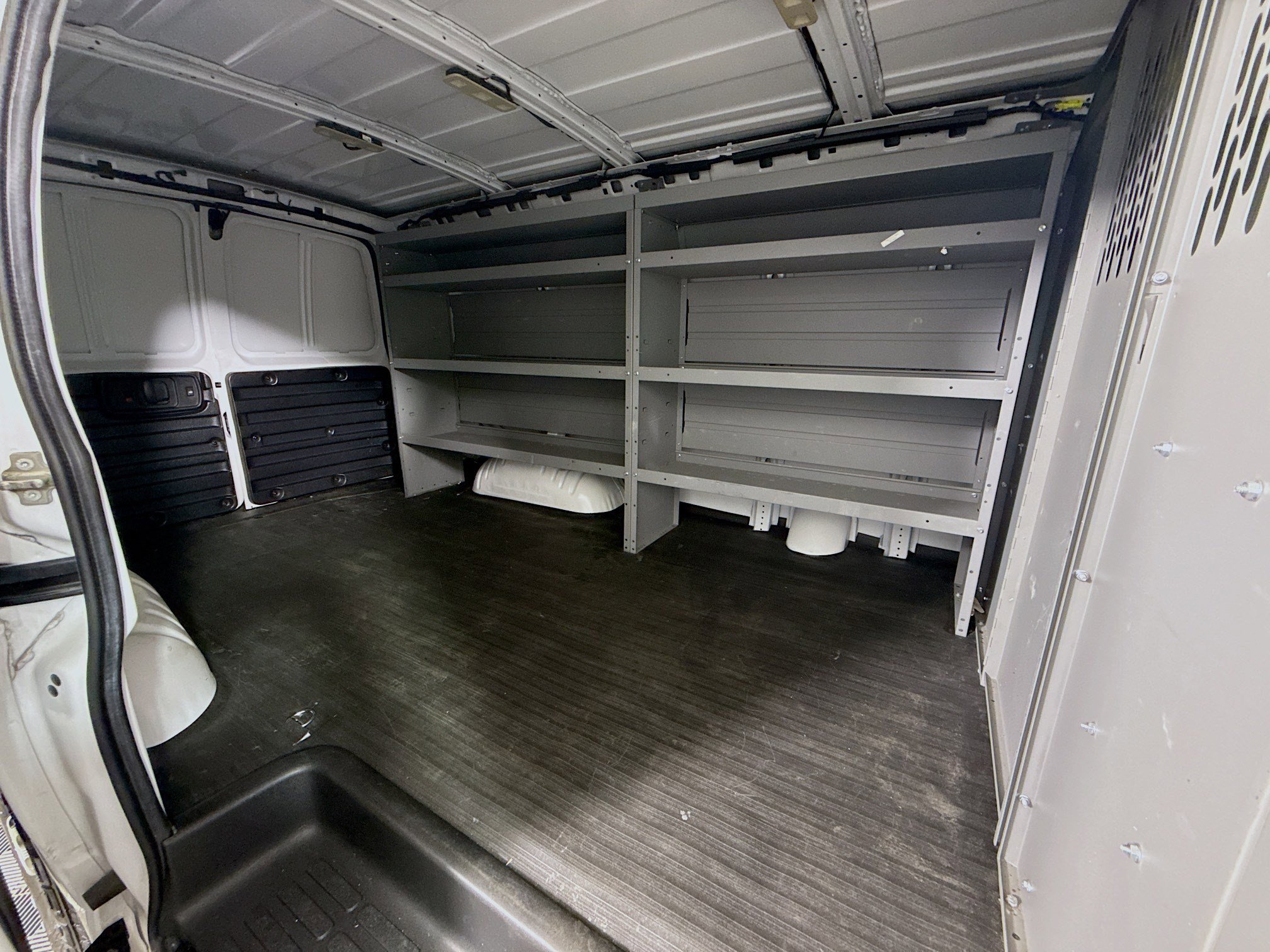 Used 2022 Chevrolet Express 2500 w/ Driver Convenience Package image 24