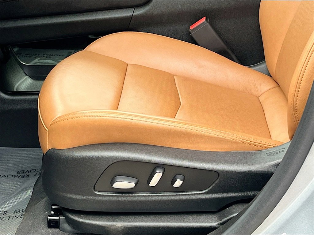 Used 2024 Cadillac XT5 Premium Luxury image 20