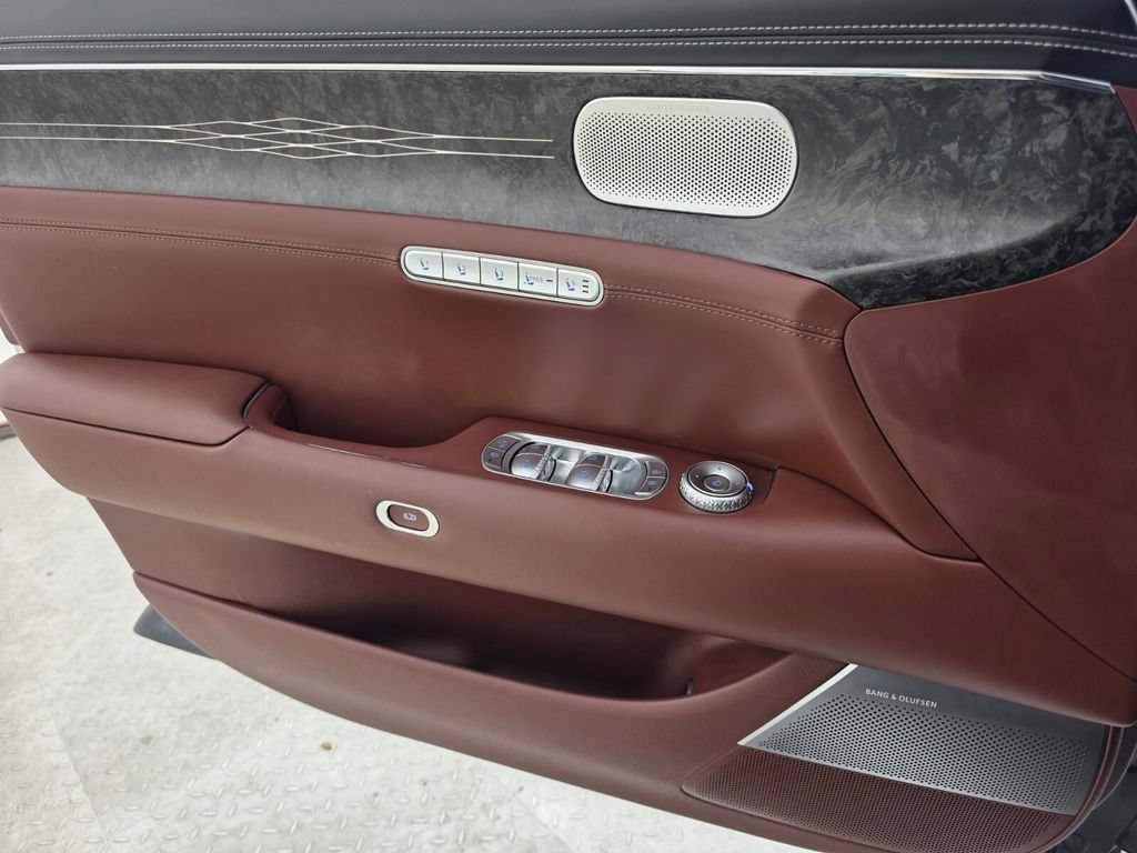 Used 2024 Genesis G90 3.5T AWD/4WD image 26
