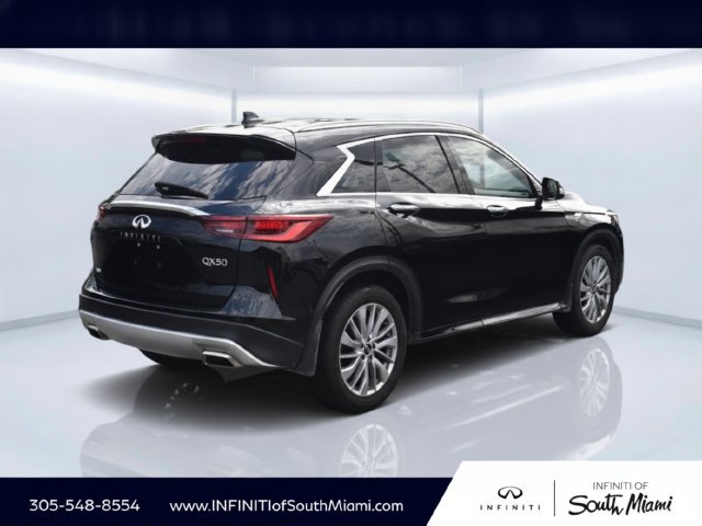 Used 2025 INFINITI QX50 Luxe AWD/4WD image 4