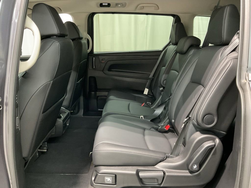 Certified 2026 Honda Odyssey EX-L image 23