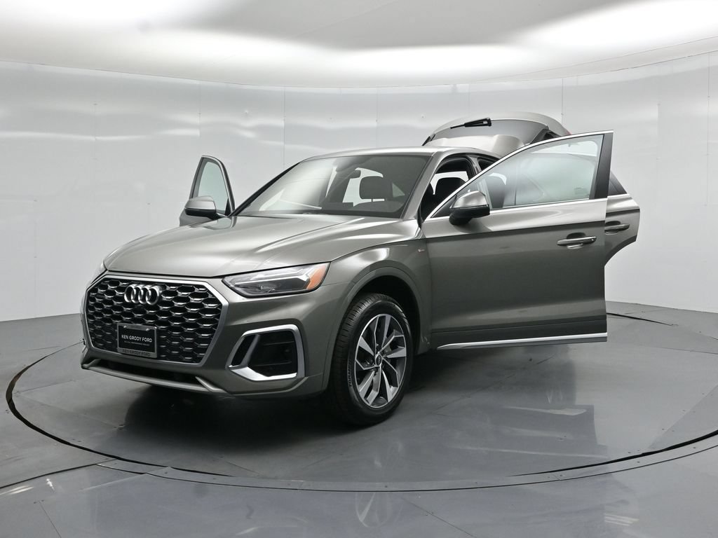 Used 2023 Audi Q5 2.0T Premium w/ Convenience Package AWD/4WD image 34