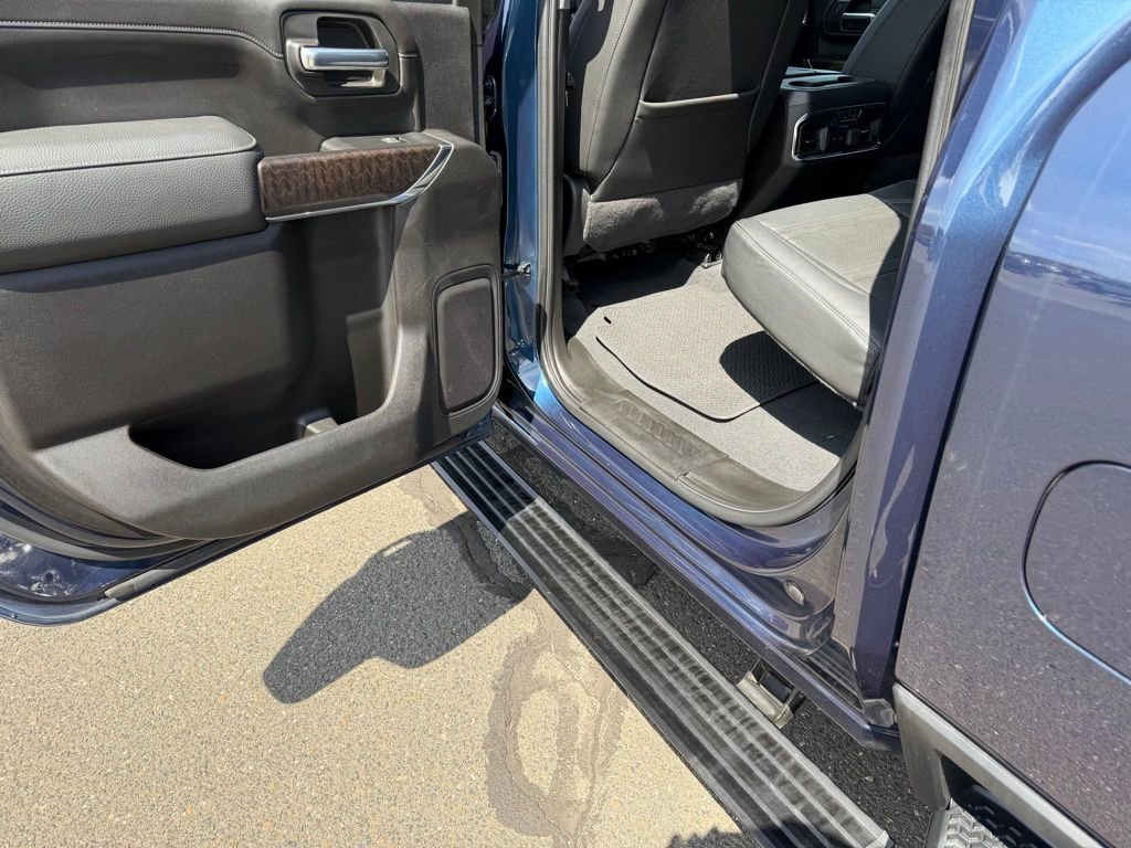 Used 2023 GMC Sierra 3500 Denali w/ Denali Ultimate Package AWD/4WD image 15