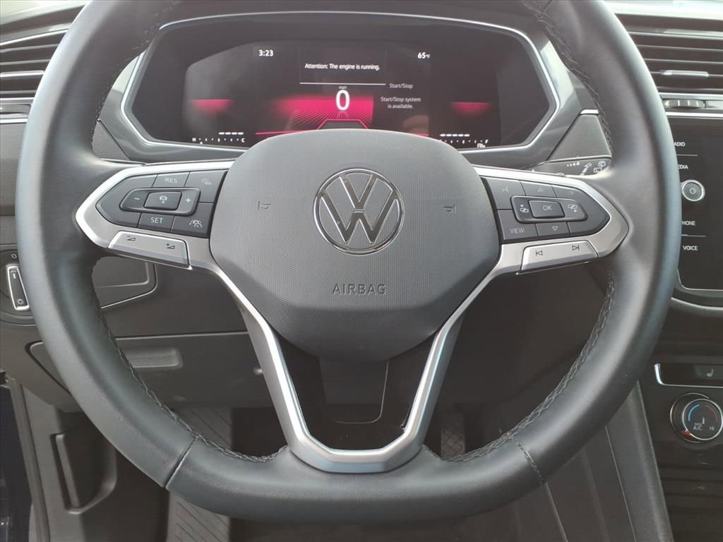 Used 2024 Volkswagen Tiguan Wolfsburg Edition image 19