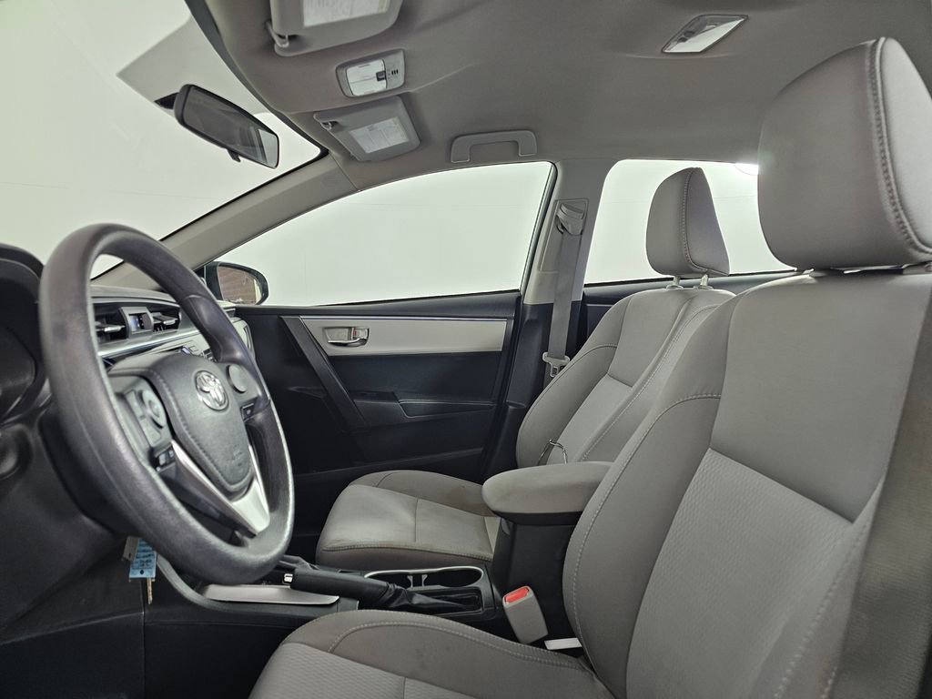 Used 2016 Toyota Corolla LE image 22