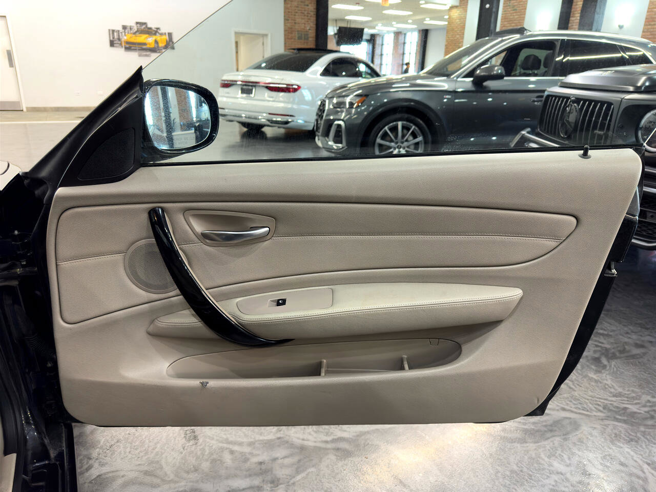 Used 2011 BMW 128i Convertible image 30