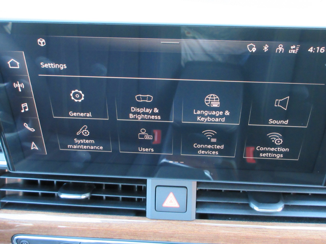 Used 2024 Audi A4 2.0T Premium image 59