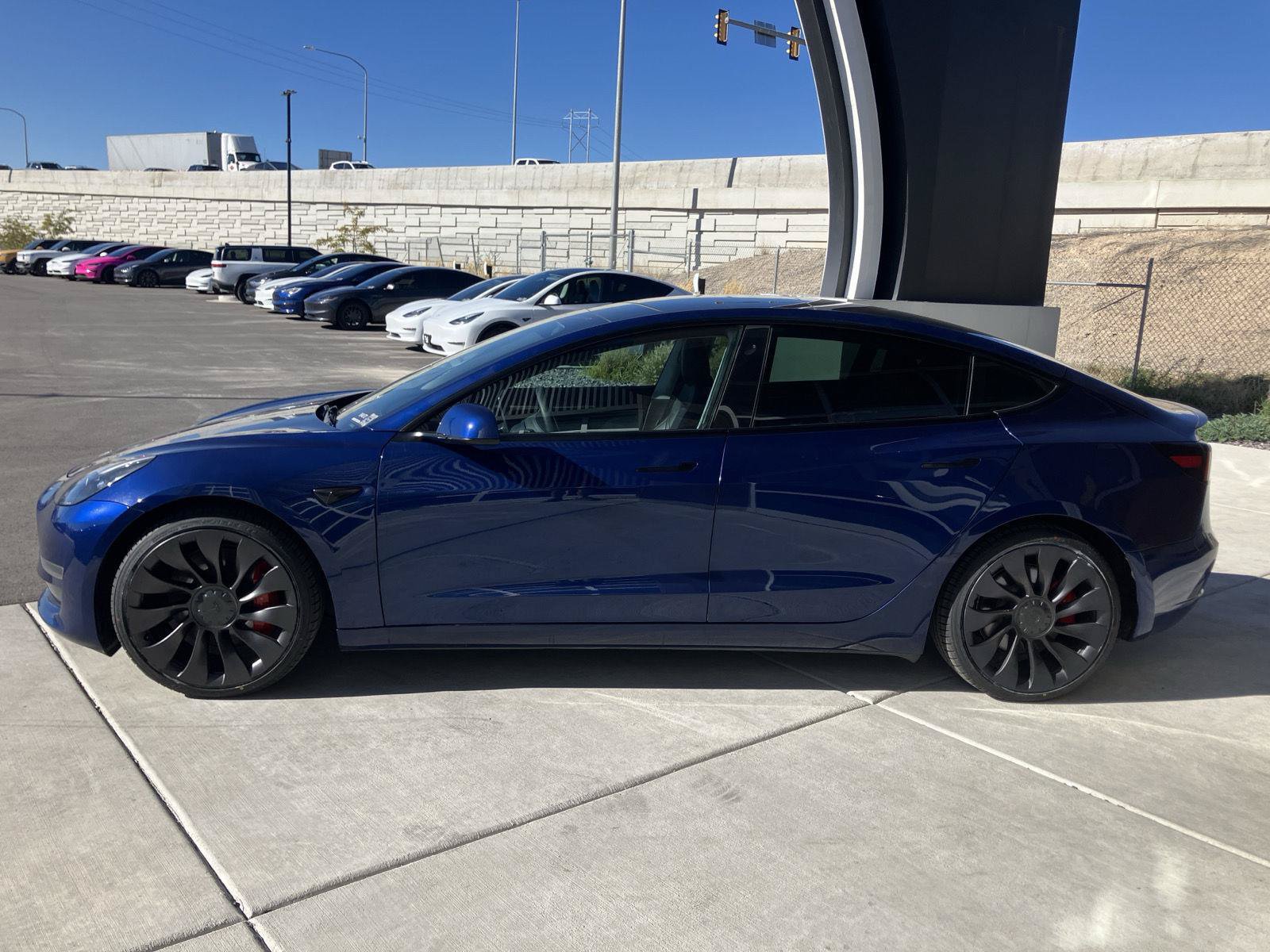 Used 2021 Tesla Model 3 Performance AWD/4WD image 5