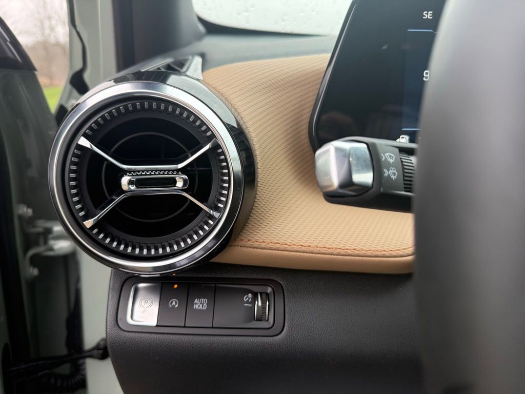 New 2026 Chevrolet Equinox ACTIV w/ Safety and Technology Package image 37