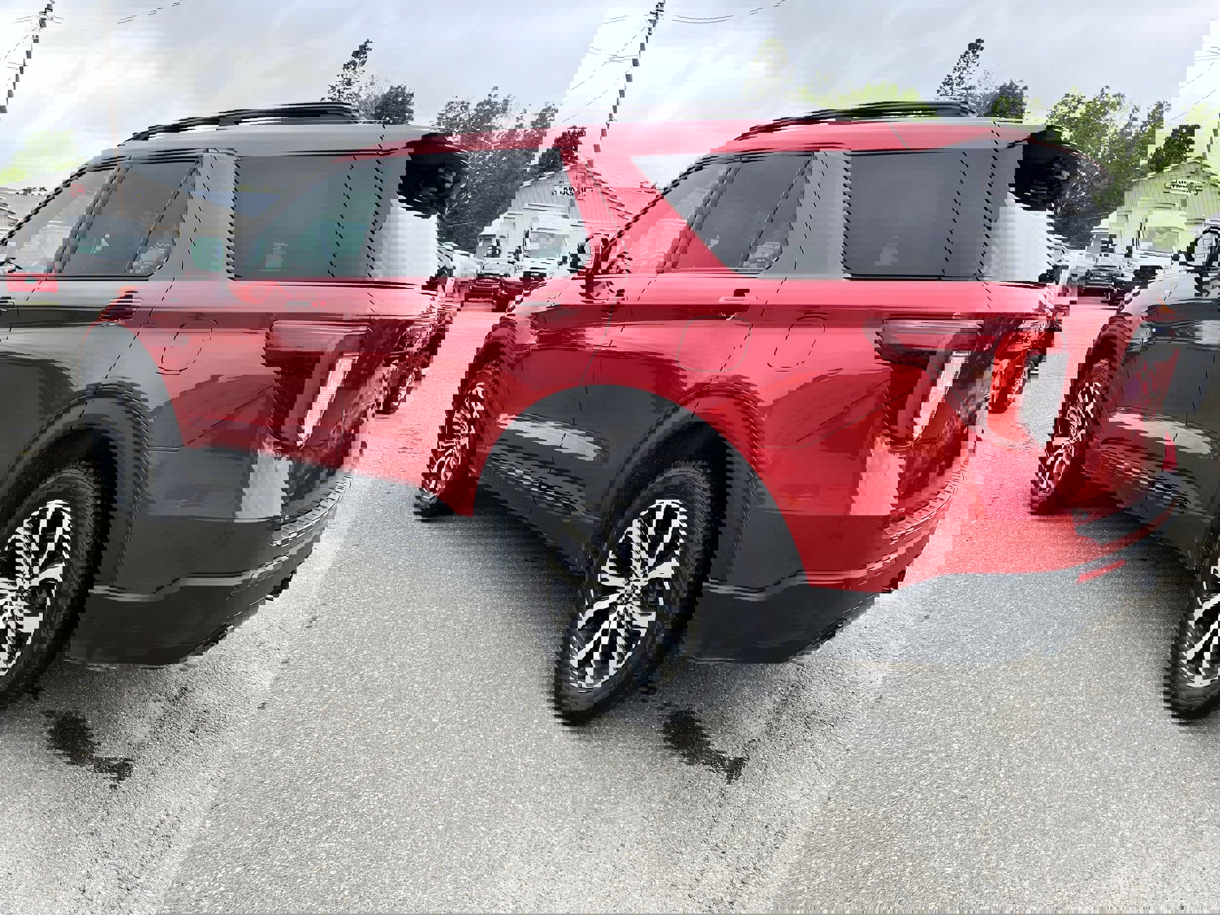 Used 2022 Ford Explorer ST-Line w/ Class IV Trailer Tow Package image 8