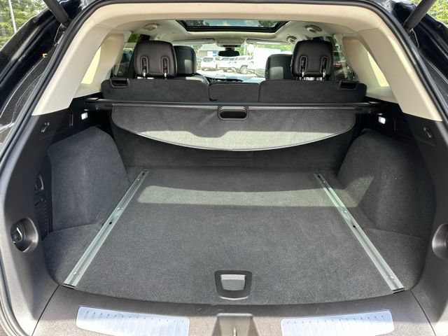Used 2019 Cadillac XT5 Premium Luxury w/ Driver Assist Package AWD/4WD image 15