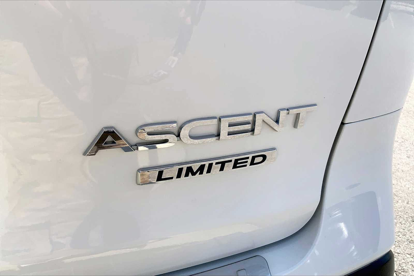 Used 2019 Subaru Ascent Limited AWD/4WD image 10