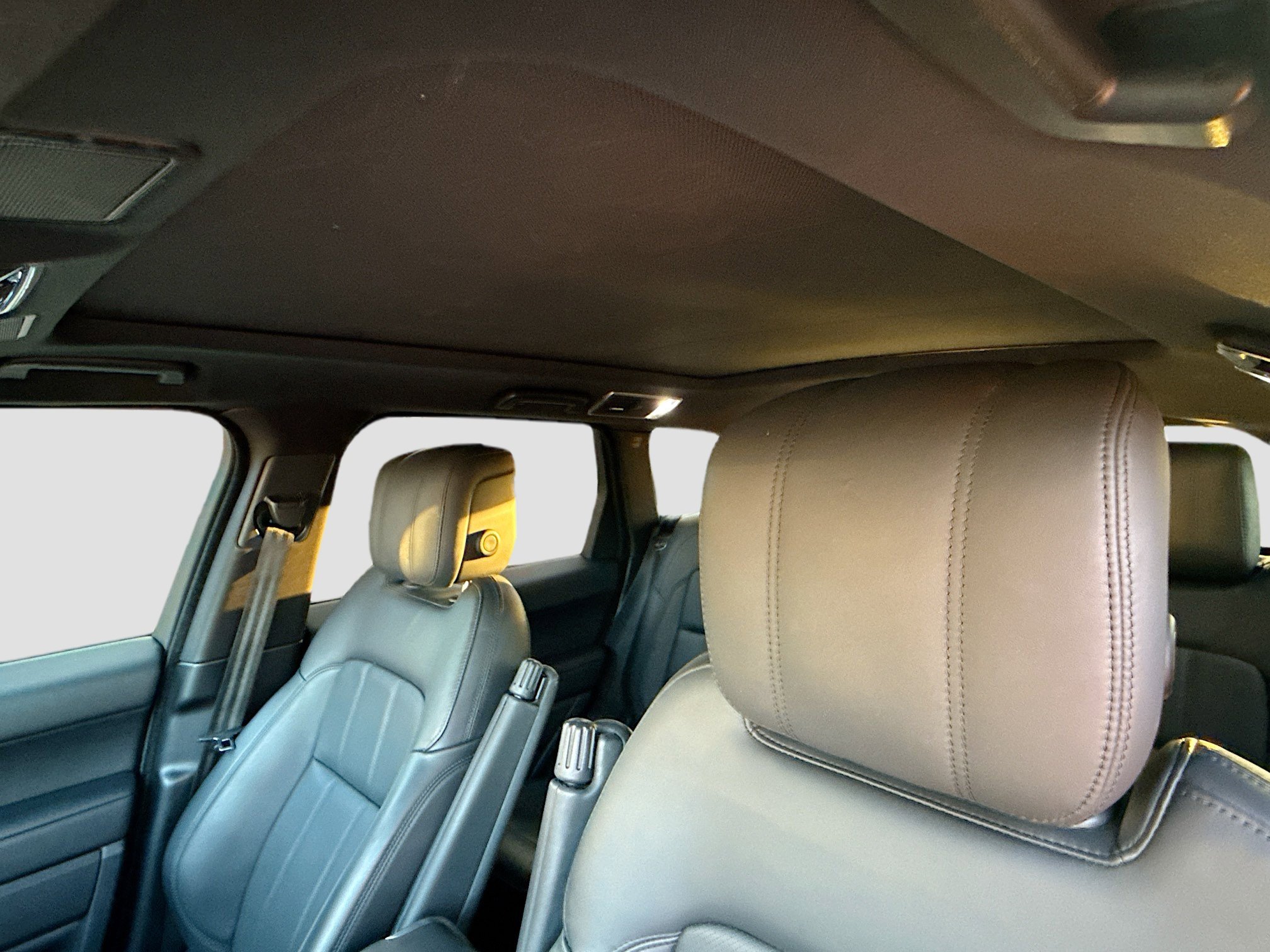 Used 2022 Land Rover Range Rover Sport HSE Silver Edition image 27