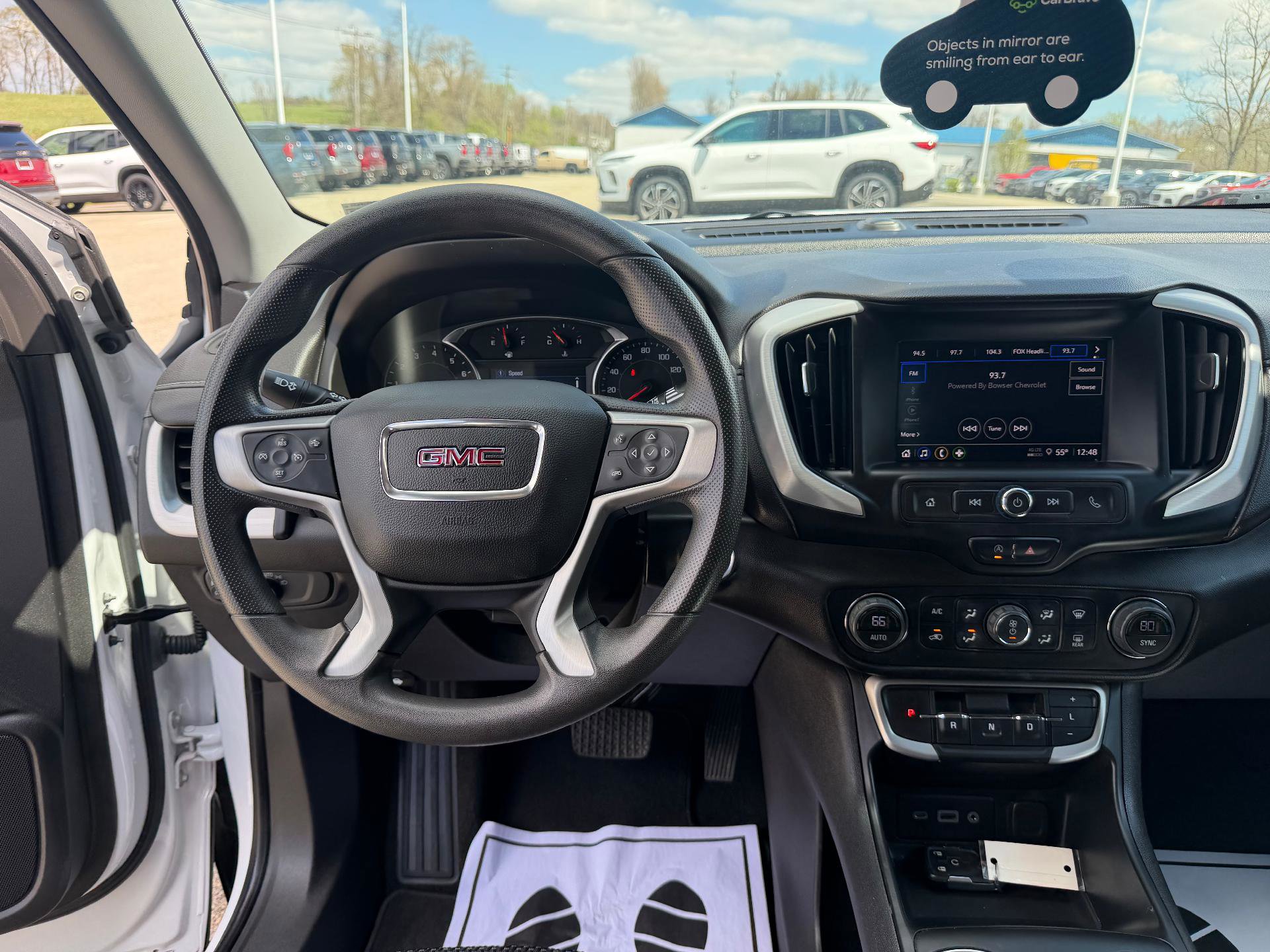 Used 2023 GMC Terrain SLE w/ Driver Convenience Package image 20
