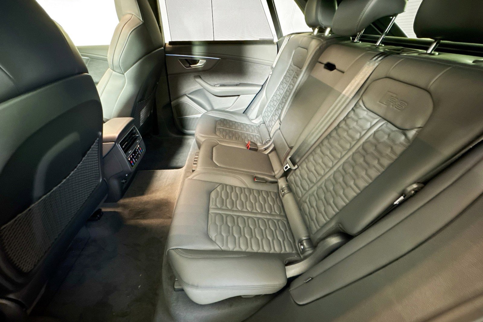 New 2026 Audi RS Q8 performance image 22