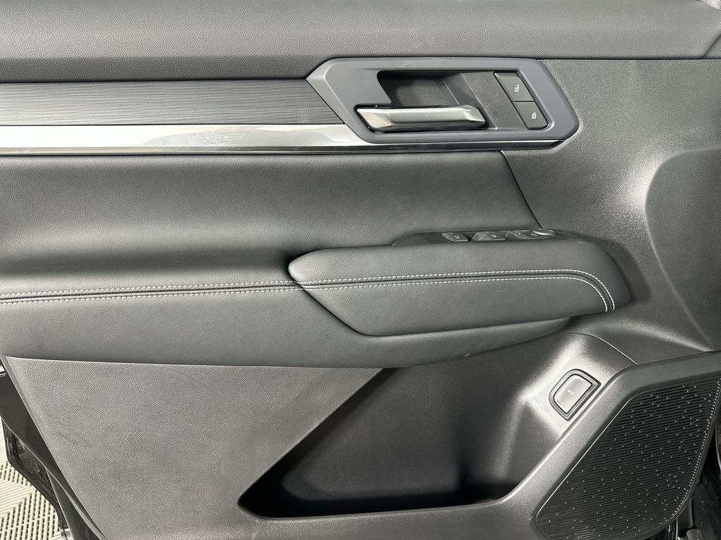 New 2027 GMC Terrain Elevation w/ Elevation Premium Package AWD/4WD image 24