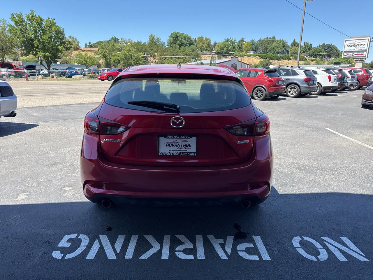 Used 2017 MAZDA MAZDA3 Touring image 6