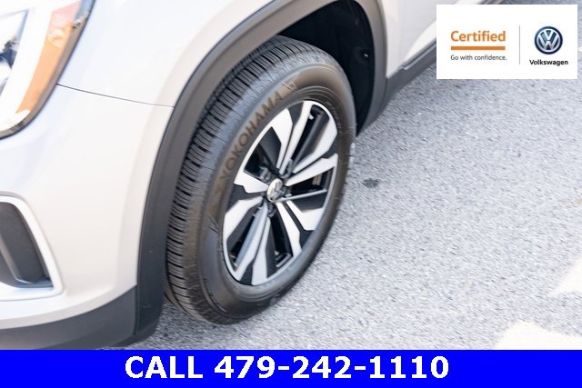 Certified 2024 Volkswagen Atlas SE image 10