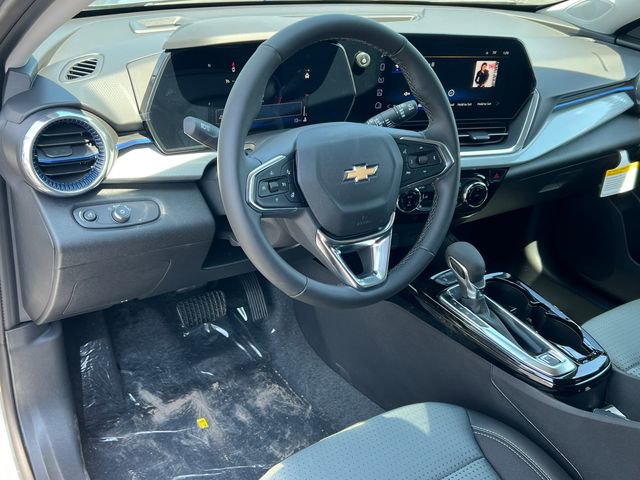 New 2026 Chevrolet Trax LT FWD image 13