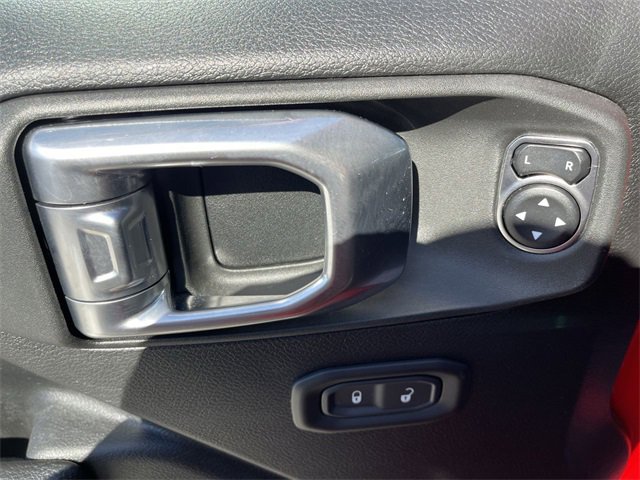 Used 2023 Jeep Wrangler Willys image 11