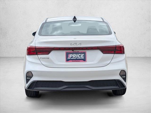 Used 2024 Kia Forte LXS w/ LXS Technology Package FWD image 7