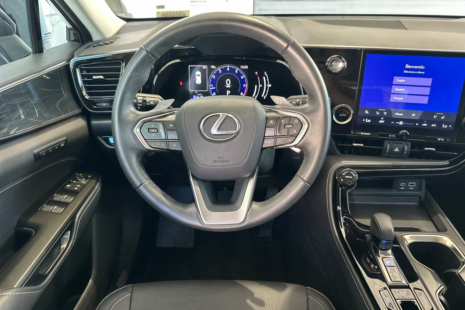 Used 2025 Lexus NX 250 FWD w/ Accessory Package (2T) image 18