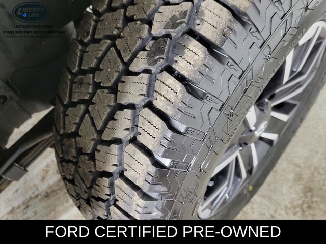 Used 2022 Toyota Tacoma TRD Sport w/ Technology Package image 11