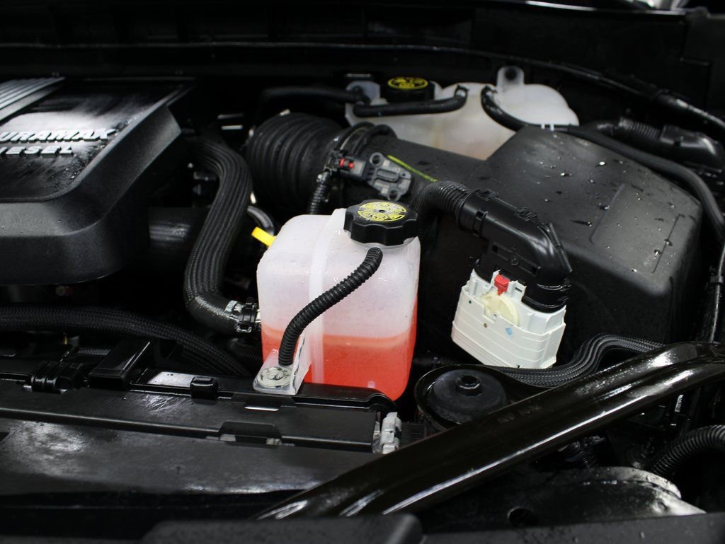 Used 2024 GMC Yukon XL SLT w/ SLT Luxury Package image 29