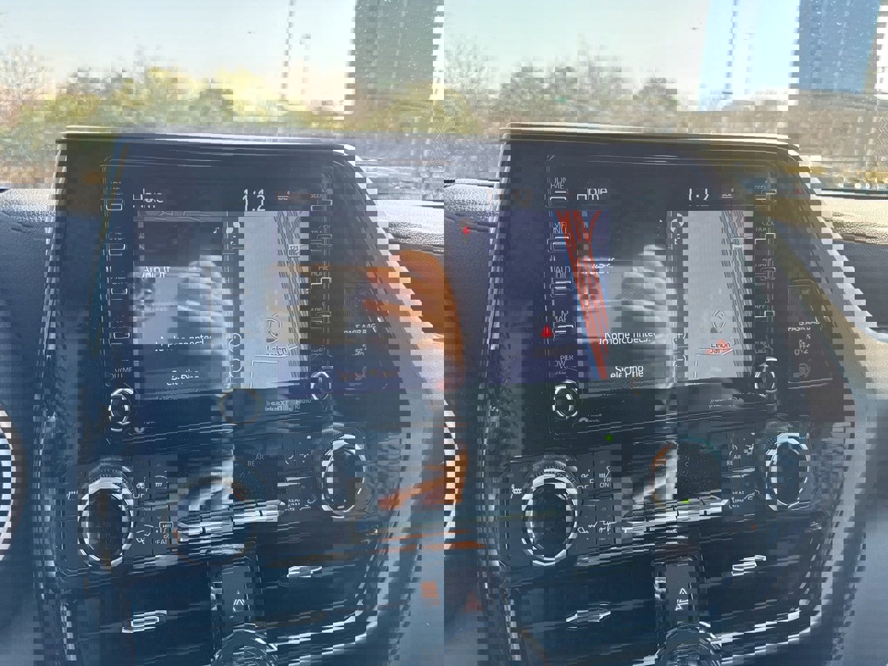 Used 2020 Toyota Highlander XLE image 10