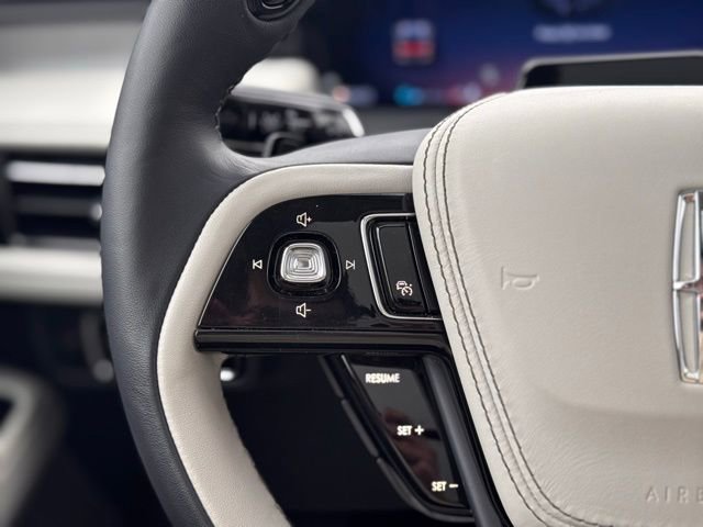 Used 2025 Lincoln Aviator Reserve w/ Illumination Package image 10