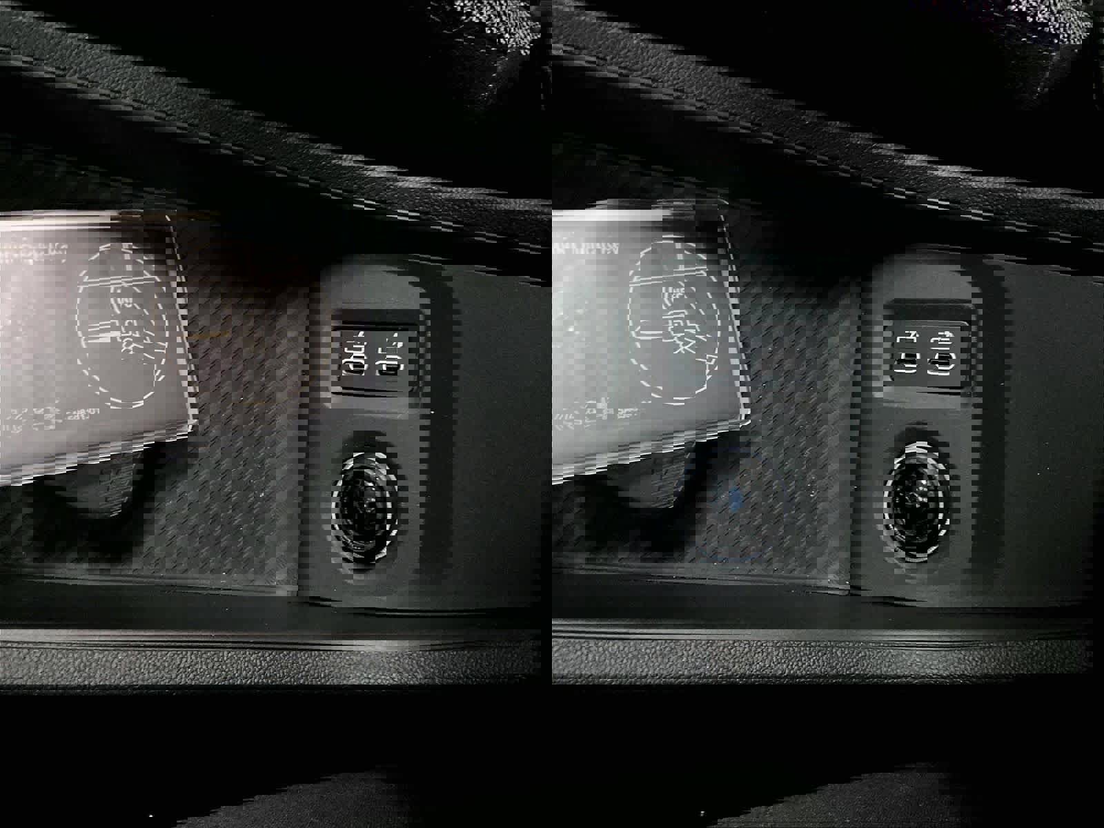 Used 2025 MINI Cooper 2-Door Hardtop image 34