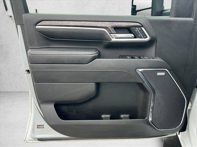 Used 2024 Chevrolet Silverado 3500 LTZ w/ LTZ Plus Package AWD/4WD image 11