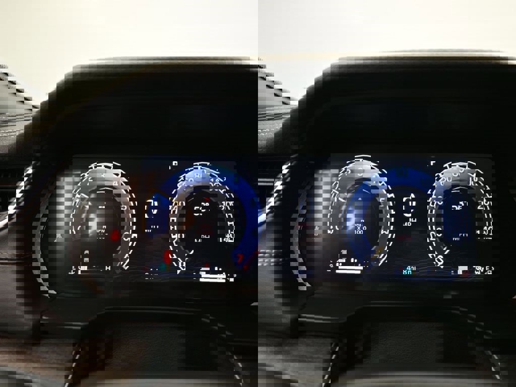 New 2025 Jeep Grand Cherokee Limited w/ Black Appearance Package image 15