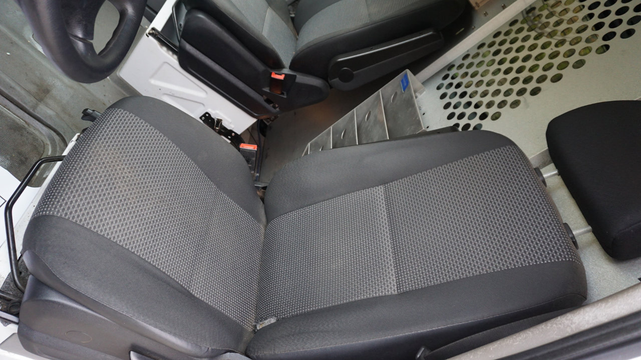 Used 2012 Mercedes-Benz Sprinter 2500 w/ Additional Battery Pkg image 14