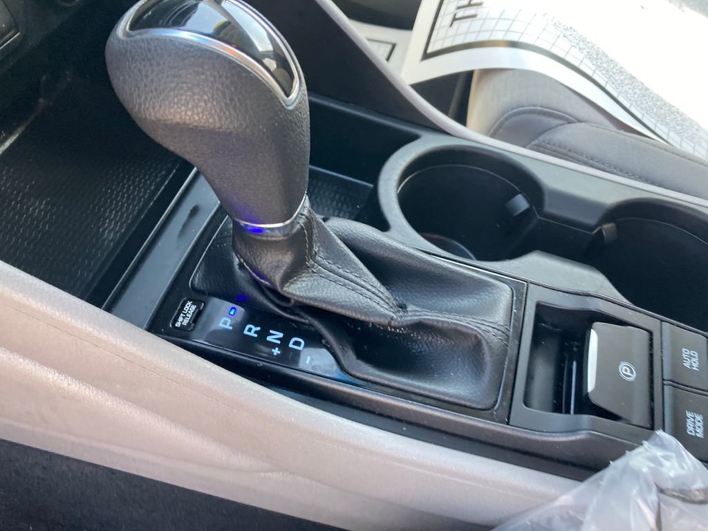 Used 2019 Hyundai Tucson SE image 28