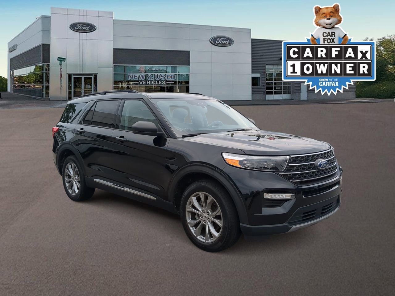 Certified 2022 Ford Explorer XLT w/ Equipment Group 202A image 2
