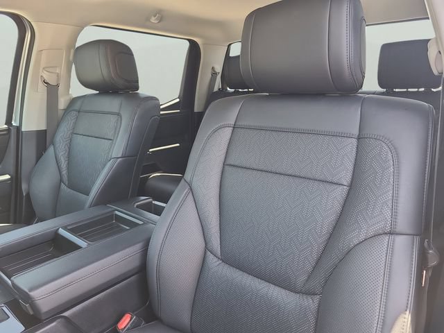 Used 2023 Toyota Tundra SR5 w/ SR5 Premium Package RWD image 15